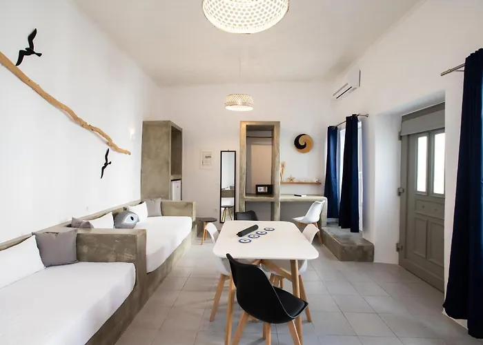 New Apartment In The Heart Of Mykonos Town - 3